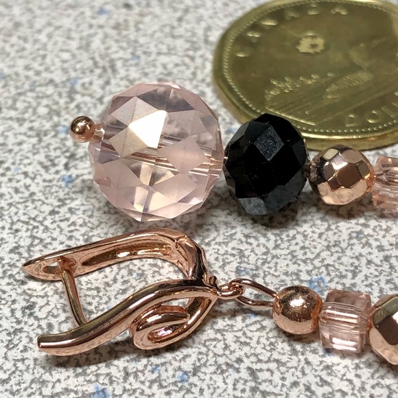 ⭐️🎁Large pink balls and Swarovski earring -rose gold lever back -classic look - Picture 7 of 10